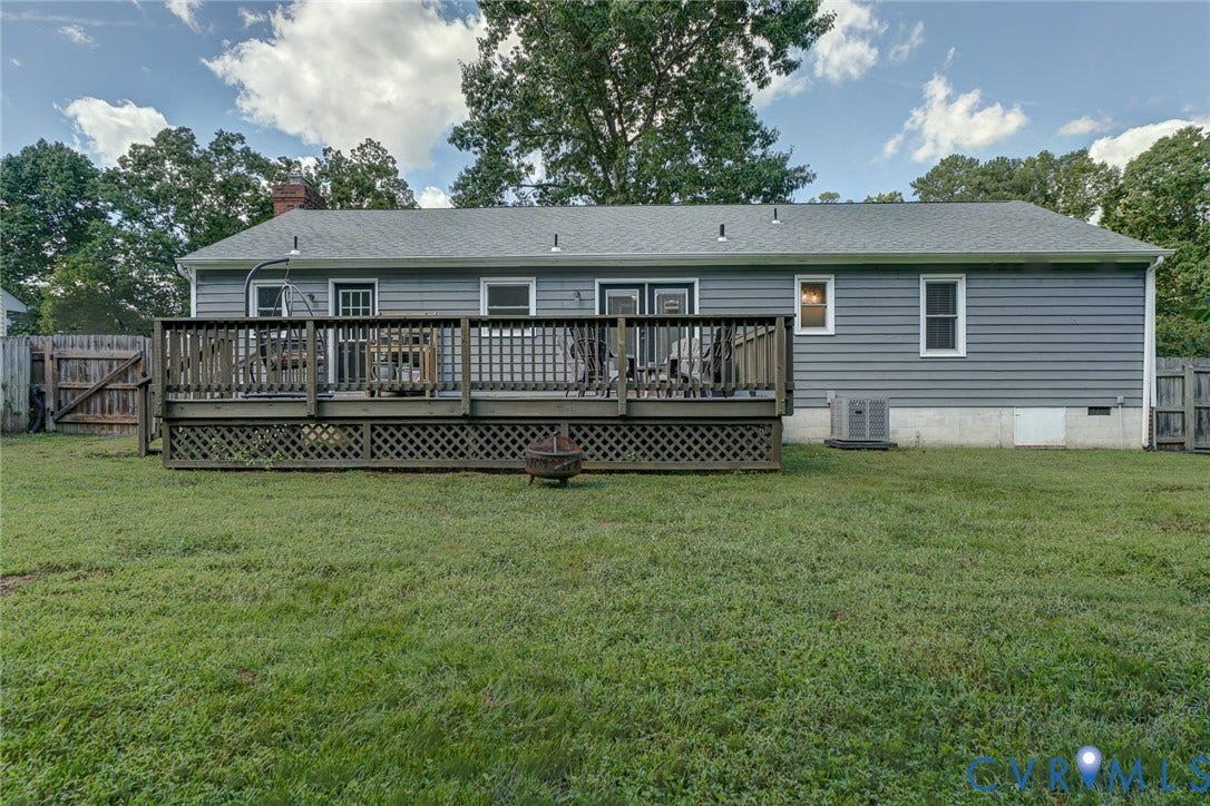 4647 Brookridge Road, Chesterfield, VA 23832 Expansive wooden deck with lattice skirting
