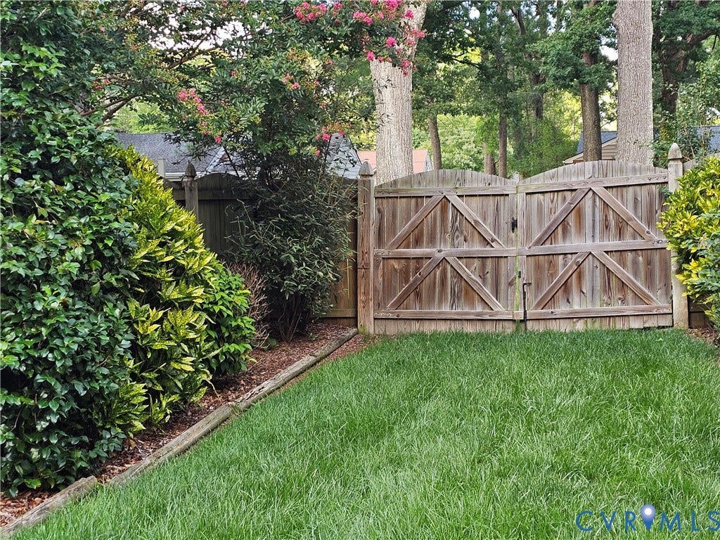 10205 Gwynnbrook Road, Richmond, VA 23235 10205 Gwynnbrook Road, Richmond, VA 23235
