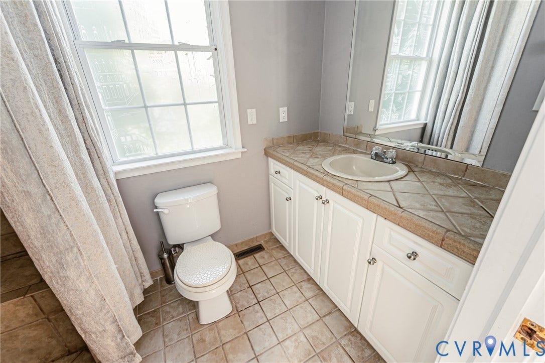 15800 Hampton Summit Lane, Chesterfield, VA 23832 15800 Hampton Summit Lane, Chesterfield, VA 23832