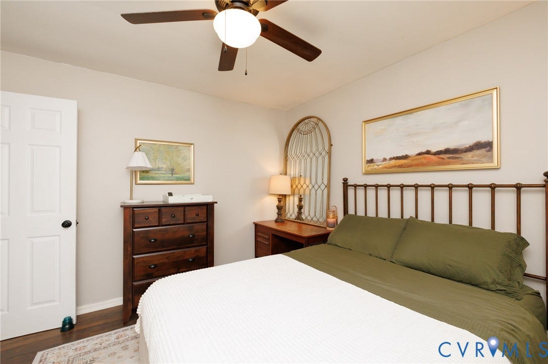 15525 Saddlebrook Road, Chesterfield, VA 23838 Ceiling fan with integrated lighting, wood-finish flooring, and white trim