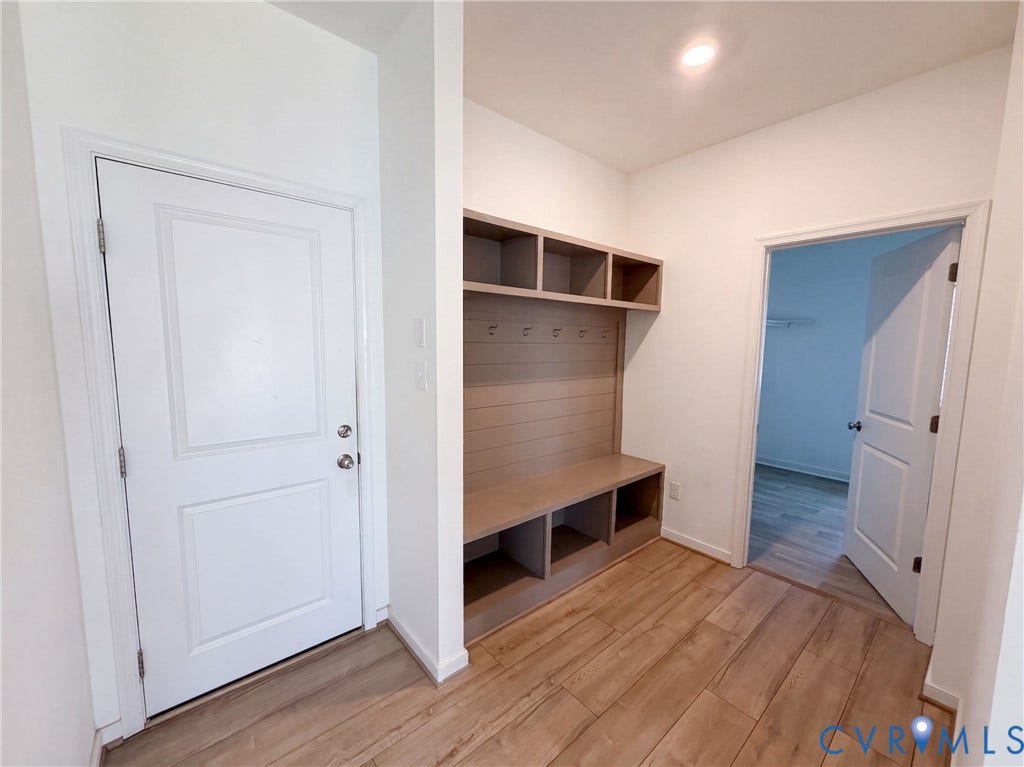 6813 Cove Creek Court, Moseley, VA 23120