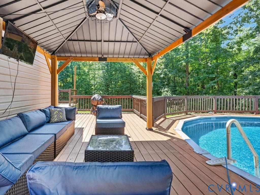 4263 Lockin Road, Powhatan, VA 23139
