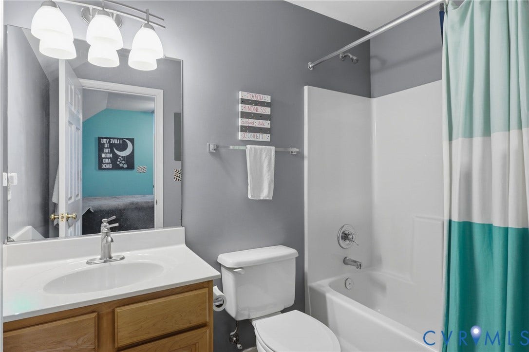 3rd floor full bath