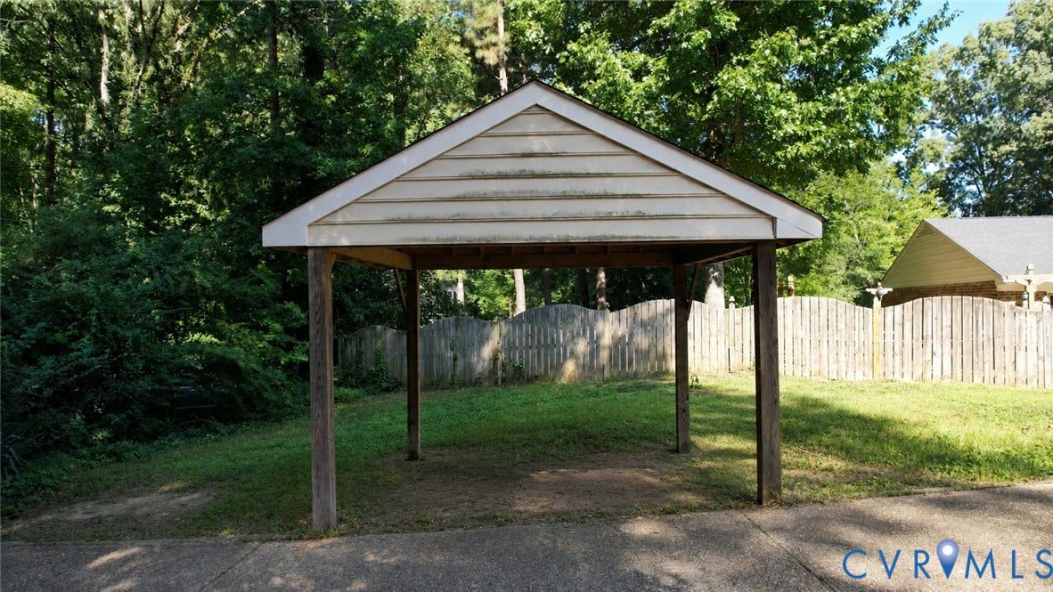 9018 Brucewood Drive, Midlothian, VA 23235 Car Port