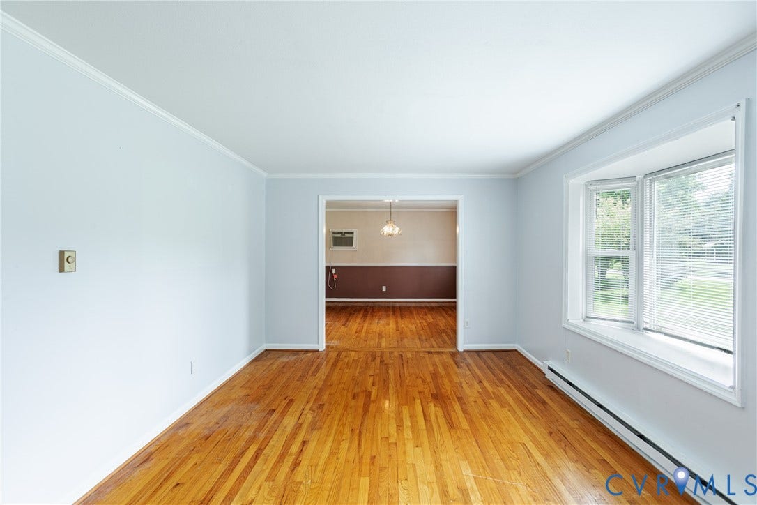 2730 Kinvan Road, Henrico, VA 23231 Hardwood flooring and crown molding