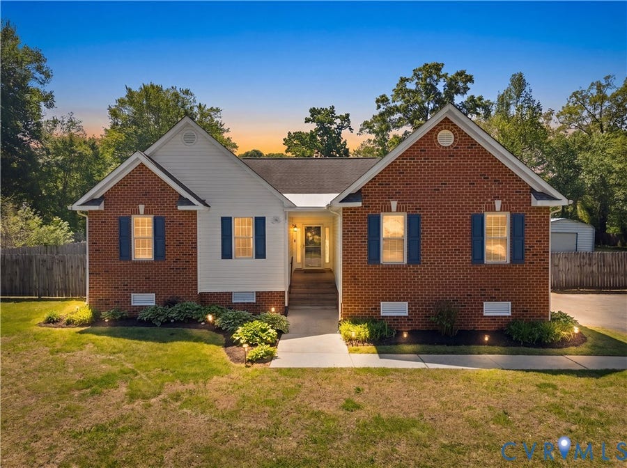 Property photo for 4301 Greenbriar Drive, Chesterfield, VA