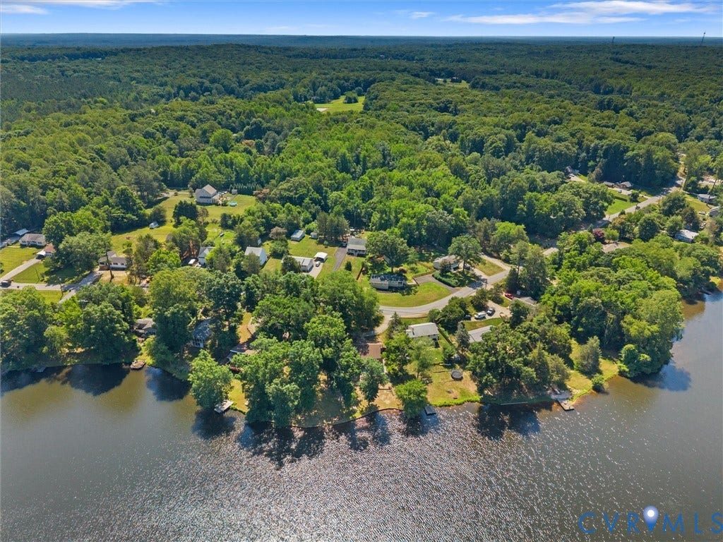 2235 Lakeview Drive, Powhatan, VA 23139