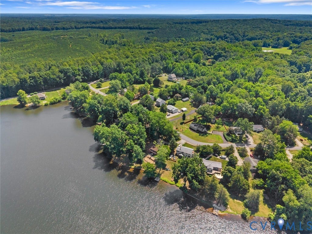 2235 Lakeview Drive, Powhatan, VA 23139