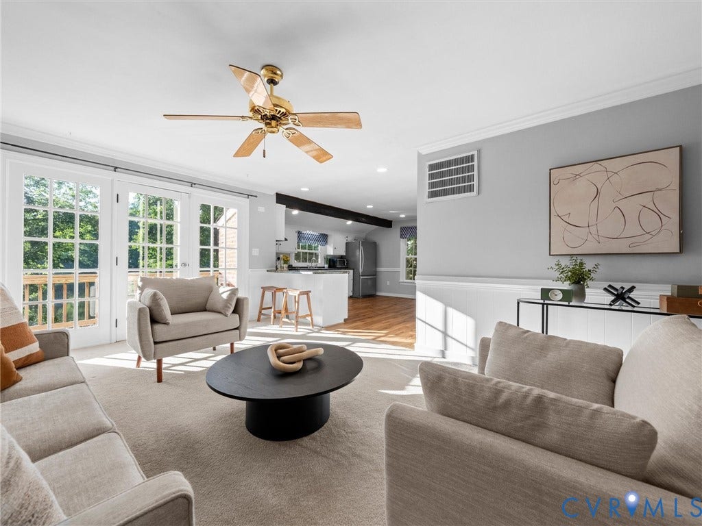 Recessed lighting, crown molding, and wainscoting
