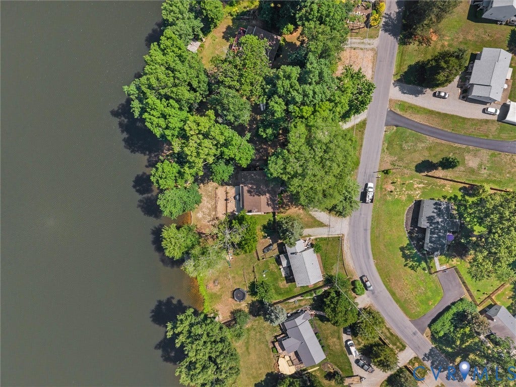 2235 Lakeview Drive, Powhatan, VA 23139