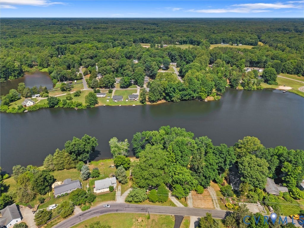 2235 Lakeview Drive, Powhatan, VA 23139