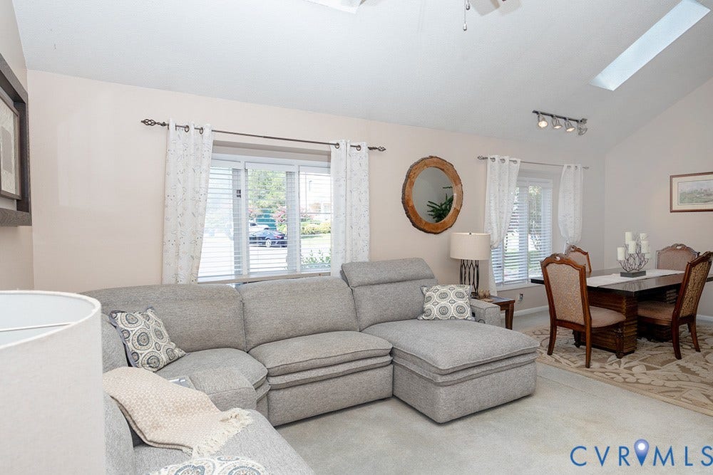 2209 Aspen Place, Henrico, VA 23233 Vaulted ceiling, two skylights, track lighting, and two windows with blinds