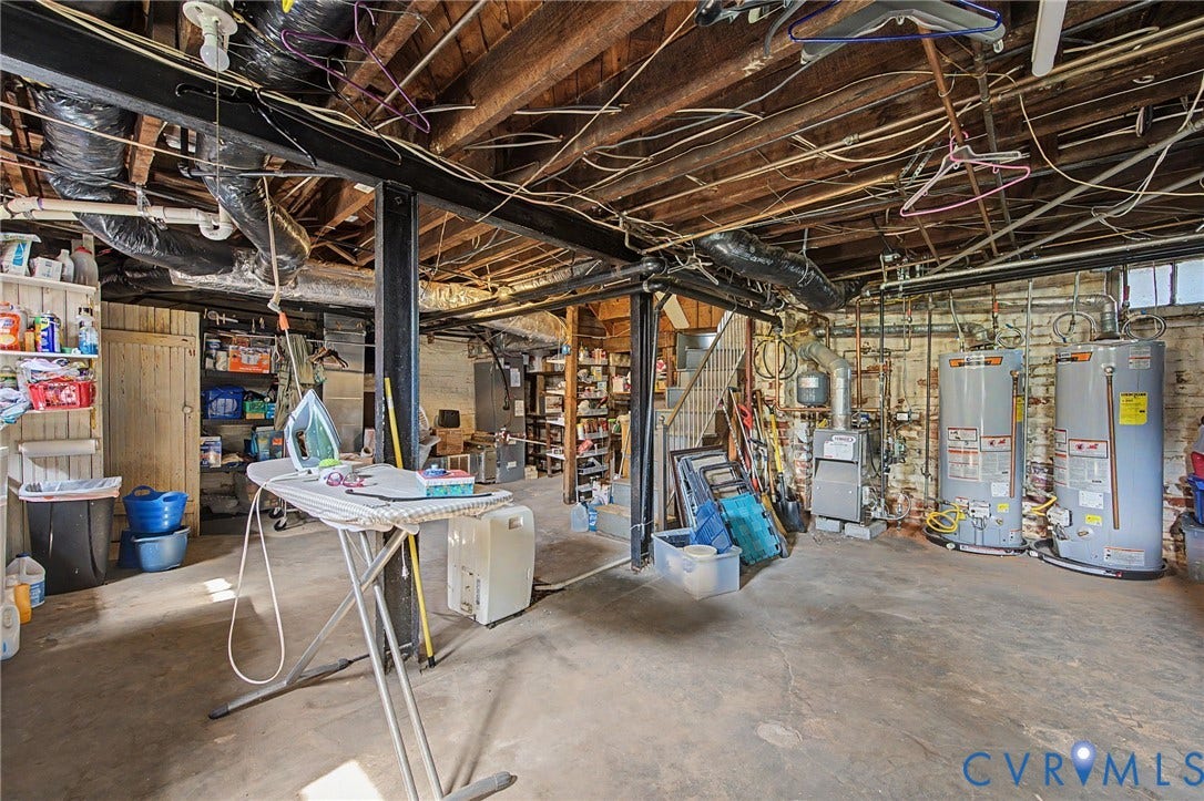 Shared Basement &Laundry Room
