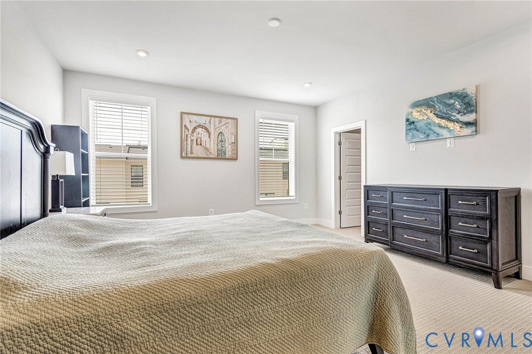 528 Greybull Walk, #B, Glen Allen, VA 23233 White walls, recessed lighting, and twin windows with blinds