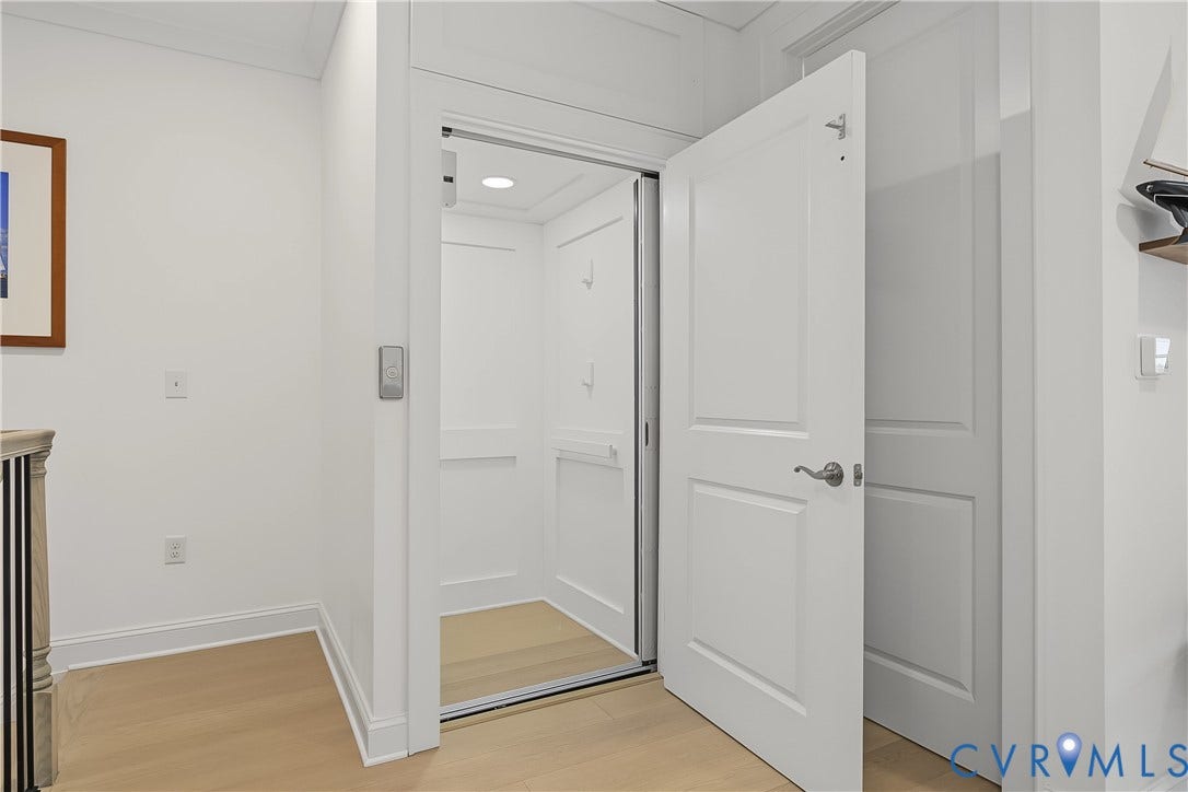 Elevator from the 1st Level to the 3rd and 4th Levels