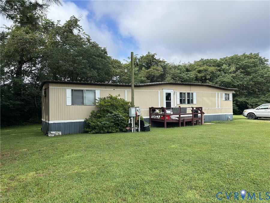 Property photo for 88 Milby Lane, Middlesex, VA