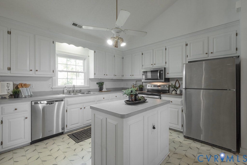 8241 Little Florida Road, Hanover, VA 23111 8241 Little Florida Road, Hanover, VA 23111