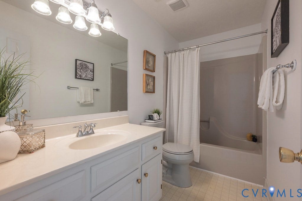 8241 Little Florida Road, Hanover, VA 23111 8241 Little Florida Road, Hanover, VA 23111