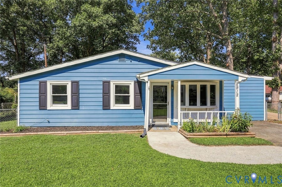 Property photo for 2912 Bensley Road, North Chesterfield, VA