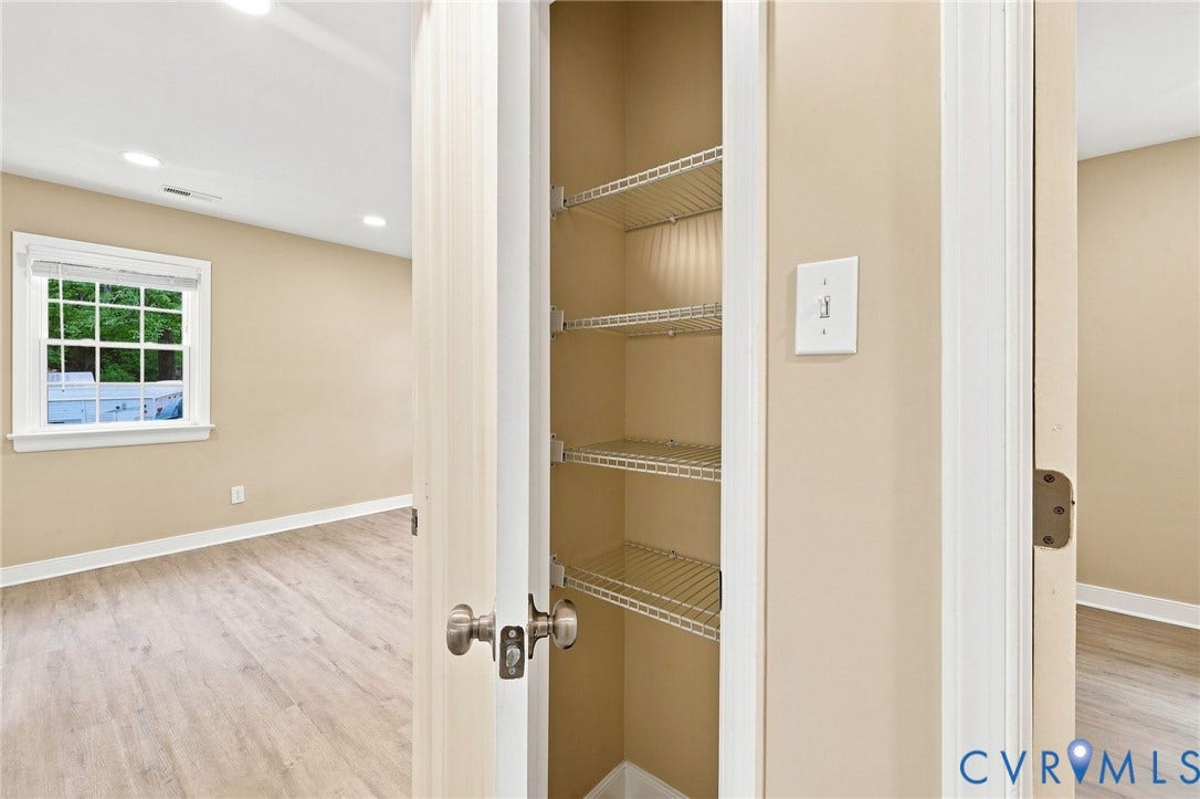 3221 Clintwood Road, Midlothian, VA 23112 3221 Clintwood Road, Midlothian, VA 23112
