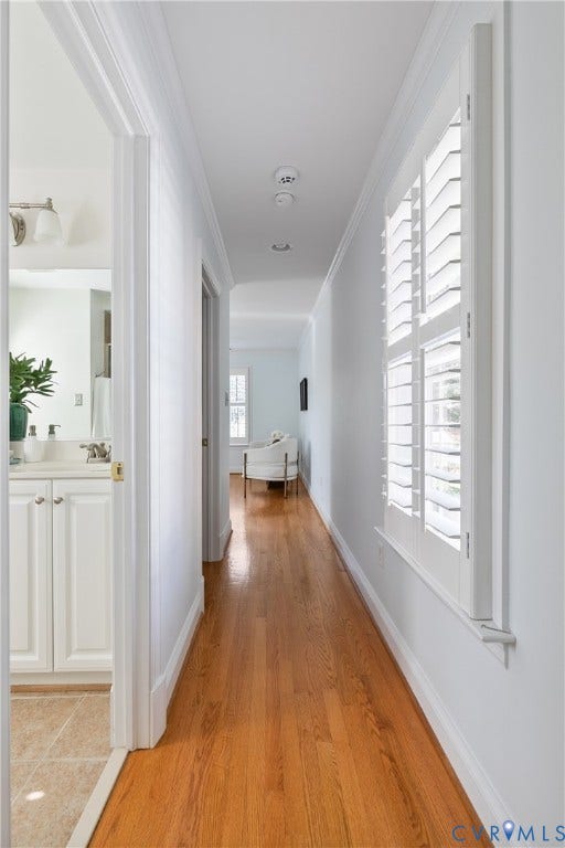 4003 Kensington Avenue, Malvern Gardens, Richmond, VA 23221 Primary bedroom entrance hall