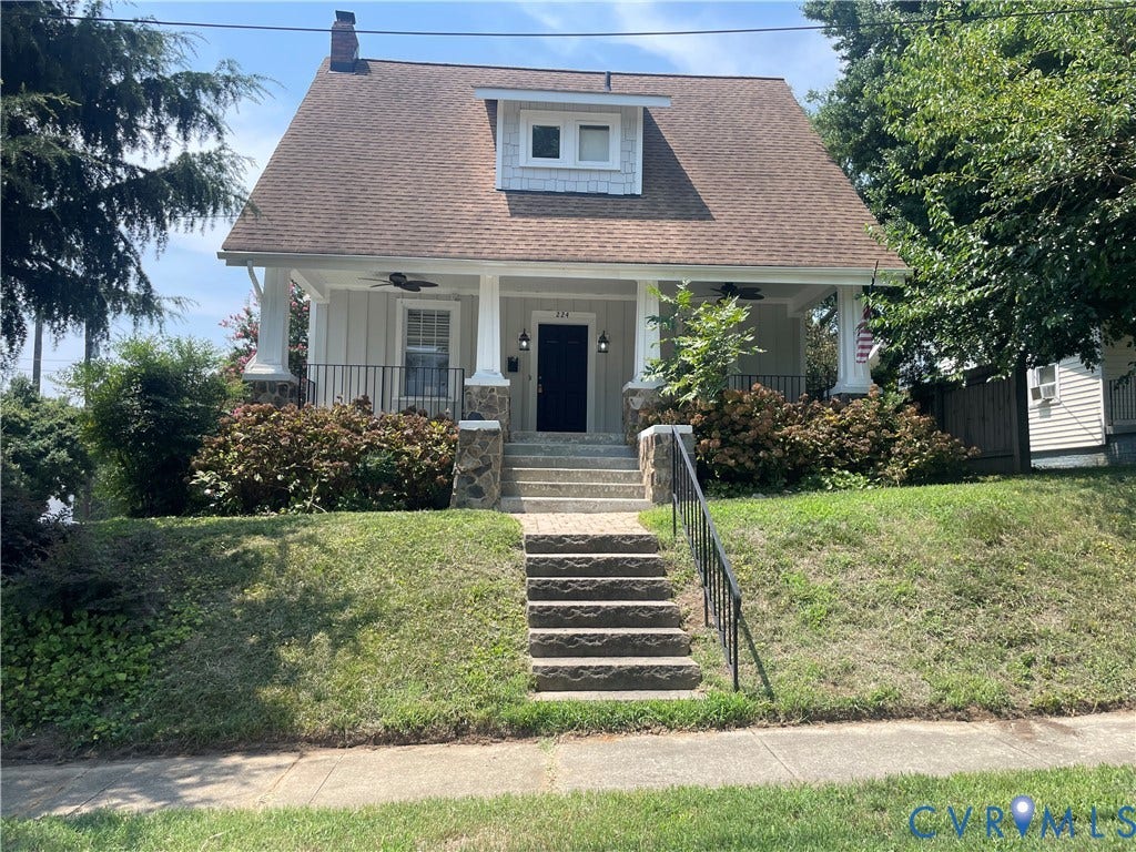 224 Virginia Avenue, Colonial Heights, VA 23834