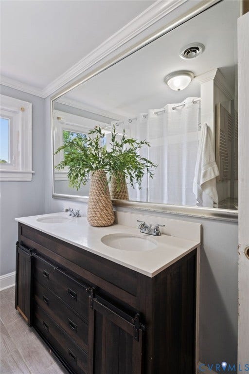 224 Virginia Avenue, Colonial Heights, VA 23834