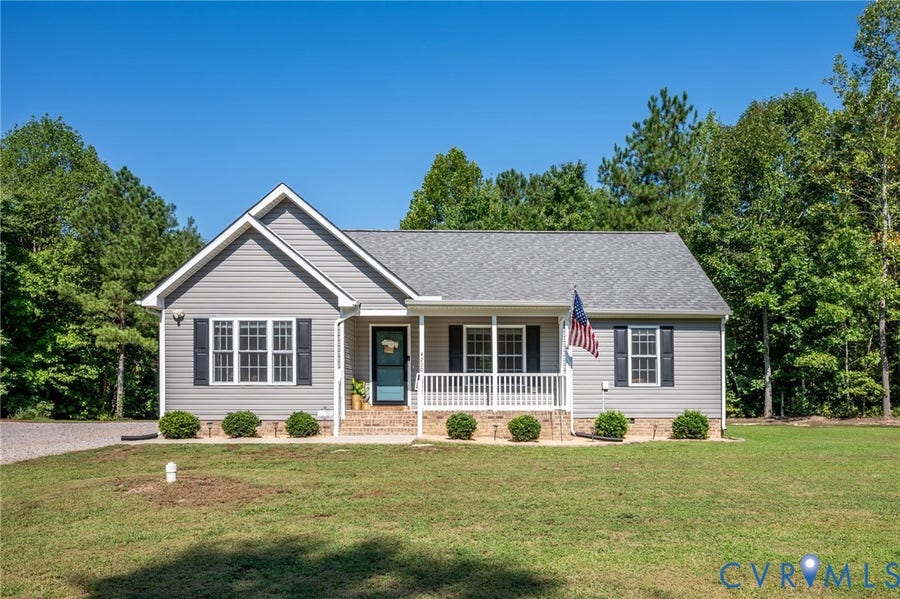 Property photo for 4220 Newville Road, Disputanta, VA