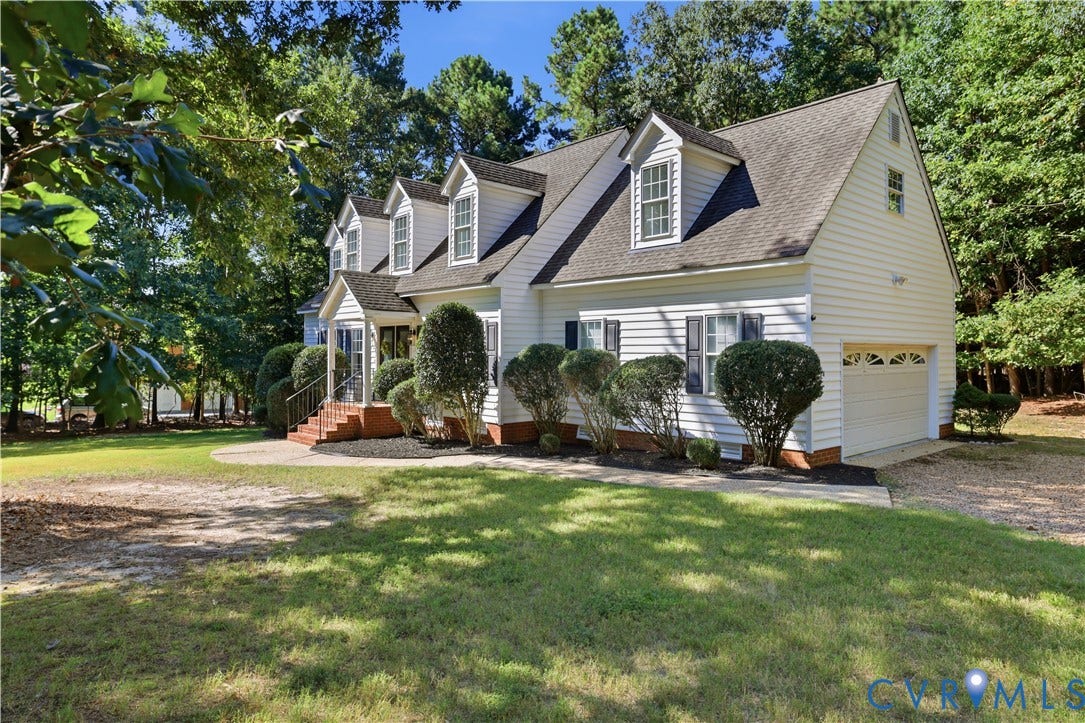8306 Regalia Place, South Chesterfield, VA 23838 8306 Regalia Place, South Chesterfield, VA 23838