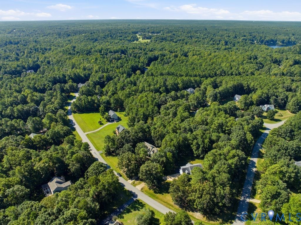 8306 Regalia Place, South Chesterfield, VA 23838 8306 Regalia Place, South Chesterfield, VA 23838