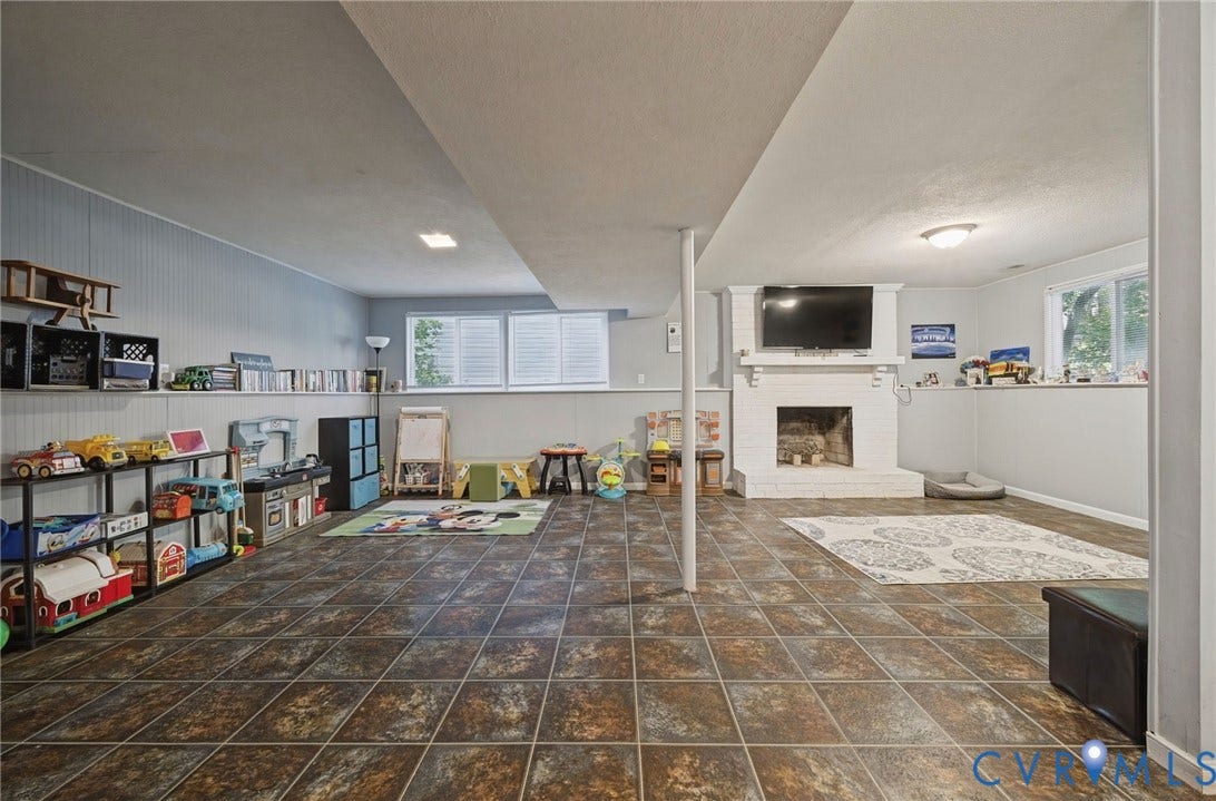 2709 Sutters Mill Court, Midlothian, VA 23112 2709 Sutters Mill Court, Midlothian, VA 23112