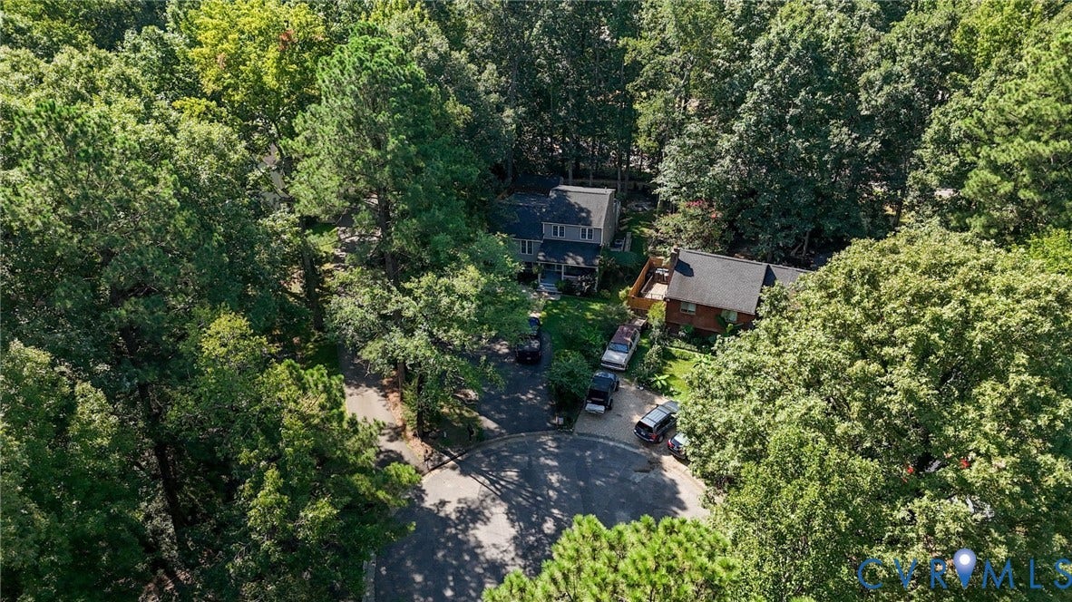 2709 Sutters Mill Court, Midlothian, VA 23112 Two-story residence with a gray exterior, a two-story residence with a brown exterior, and a cul-de-sac