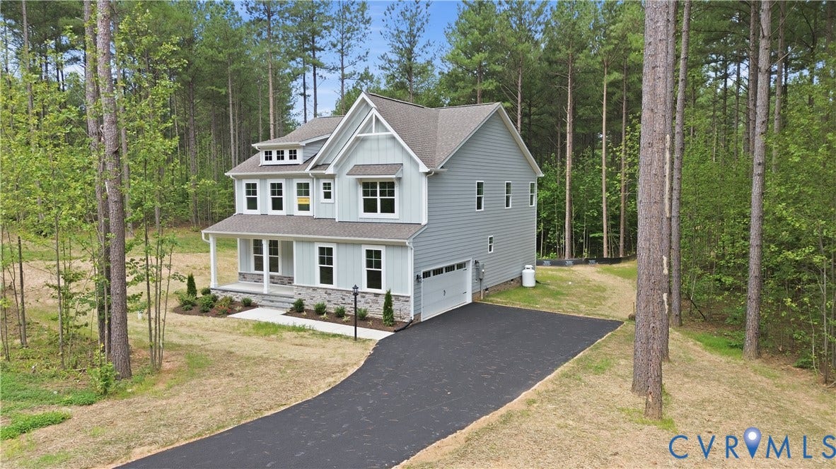 3911 Jett Court, Olivers Trail, Gum Spring, VA 23065 This home is MOVE-IN READY! The photo represents the actual home.