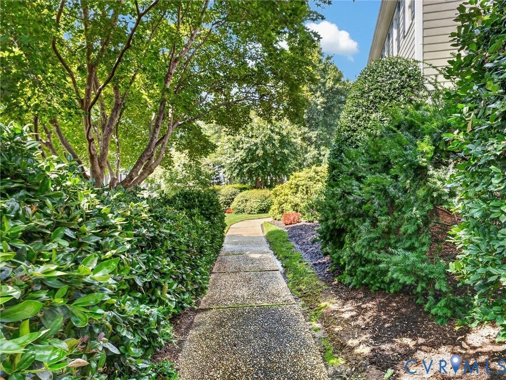 4007 College Valley Court, Henrico, VA 23233 4007 College Valley Court, Henrico, VA 23233