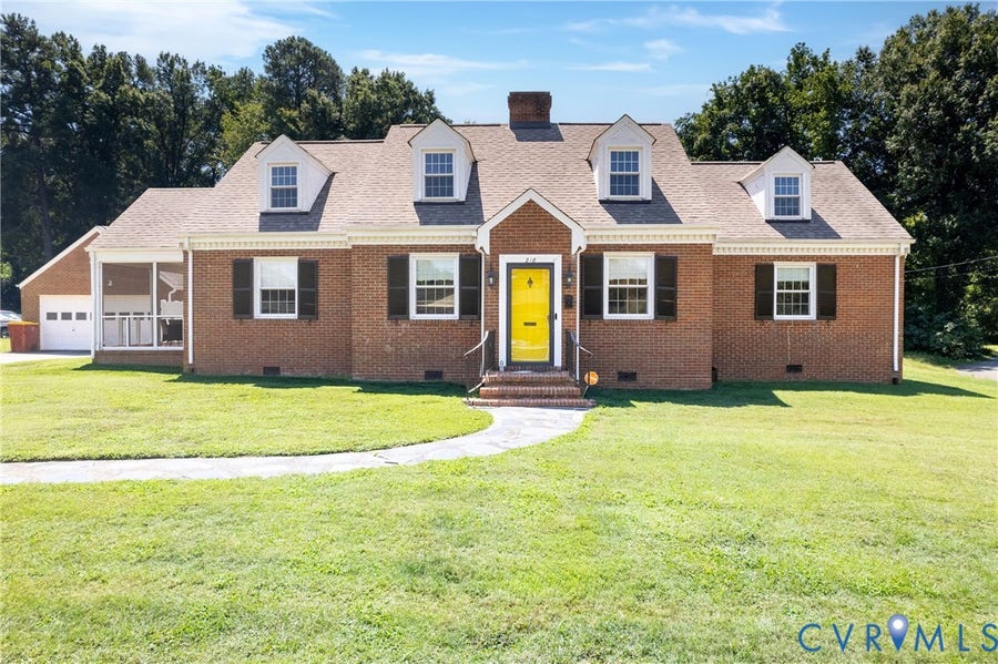 Property photo for 218 Claremont Street, Petersburg, VA