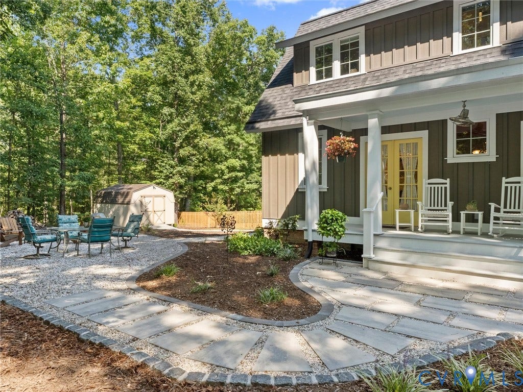 3964 Maidens Road, Beautiful Powhatan County, Powhatan, VA 23139 OUTDOOR LIVING
