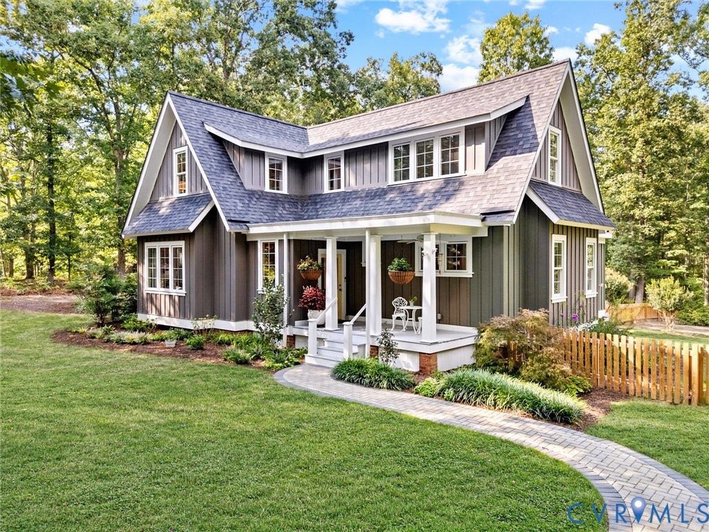3964 Maidens Road, Beautiful Powhatan County, Powhatan, VA 23139 WELCOME HOME