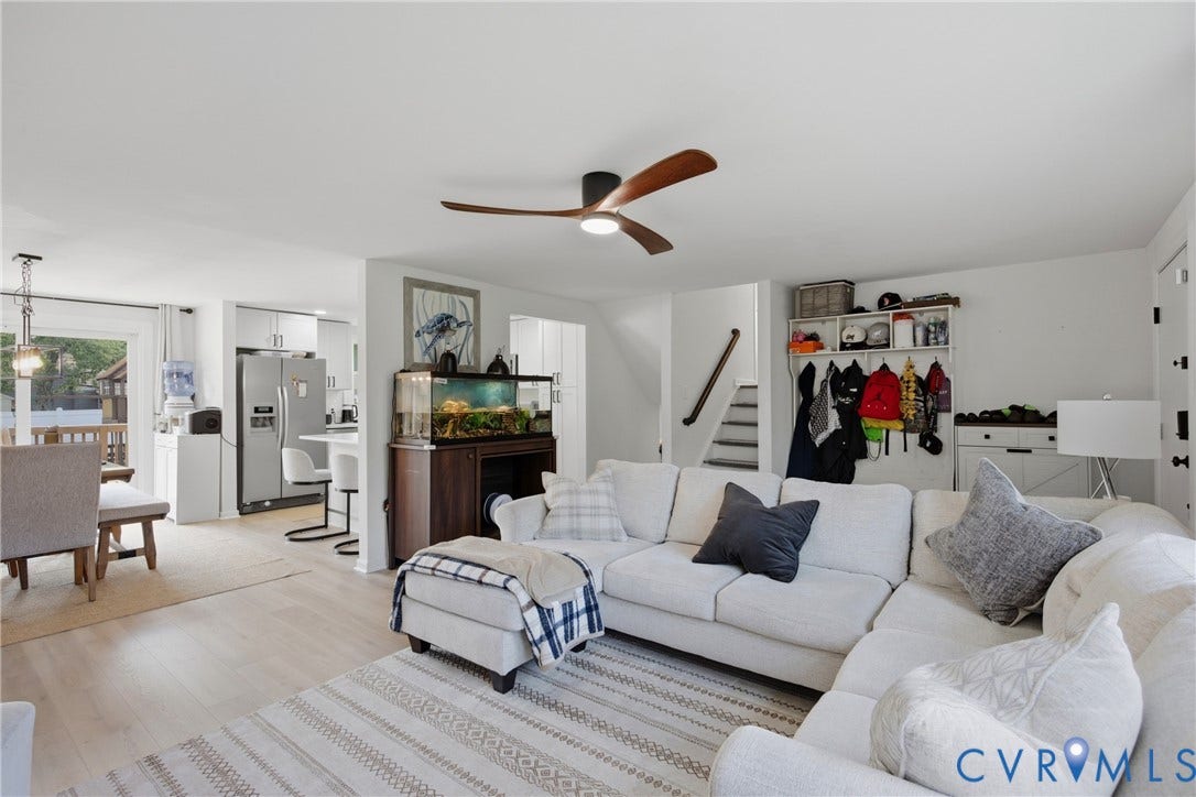 1905 Reagan Road, Henrico, VA 23228 Wood-finish flooring throughout, ceiling fan with integrated lighting, recessed lighting, and a kitchen with stainless steel appliances