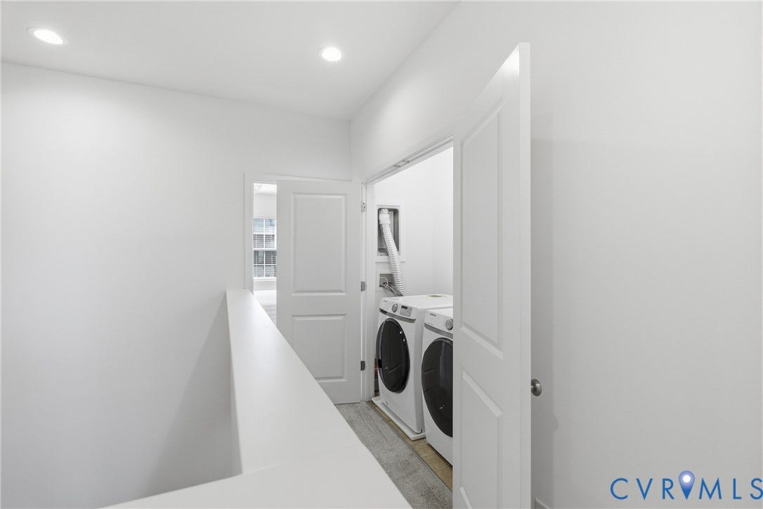 2010 Libbie Lake West Street, #B, Libbie Mill - Midtown, Henrico, VA 23230 Washer and dryer convey