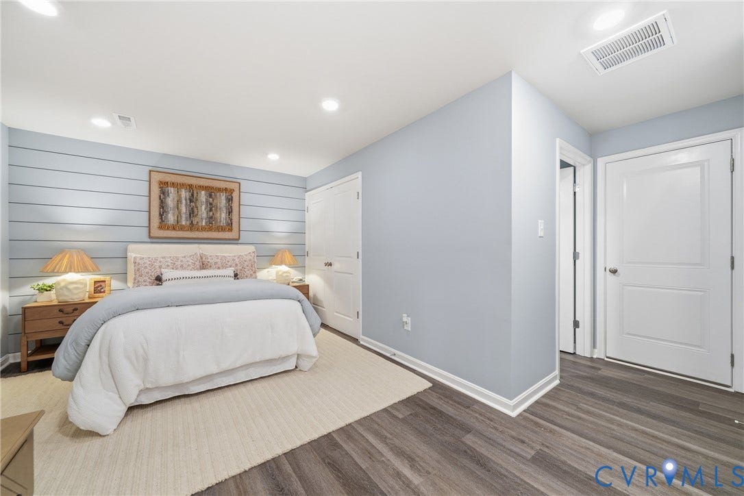 2352 Somerset Way, River Club On The York, Hayes, VA 23072