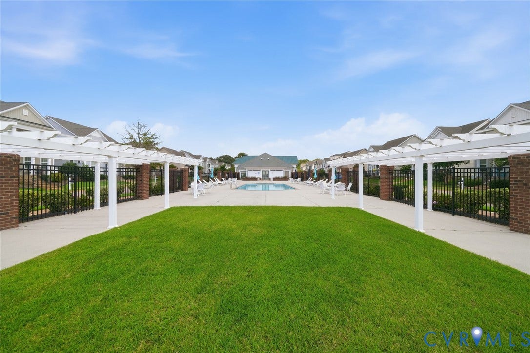2352 Somerset Way, River Club On The York, Hayes, VA 23072