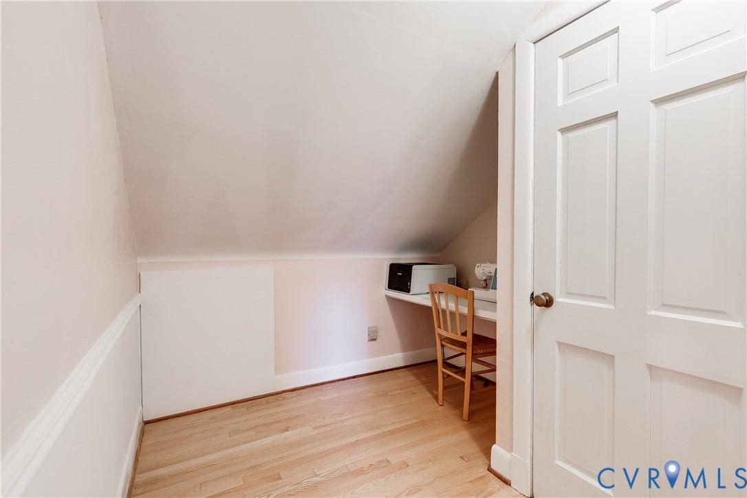 Hall storage/nook space