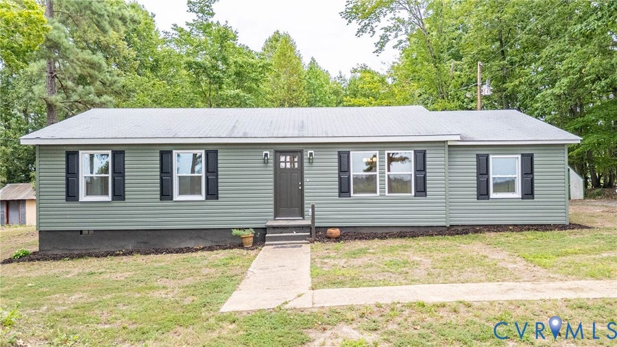 Property photo for 11550 Lunenburg County Road, Keysville, VA