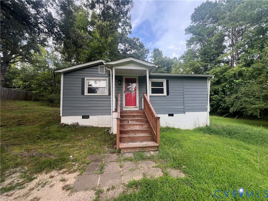 Property photo for 500 Lipscomb Street, Crewe, VA