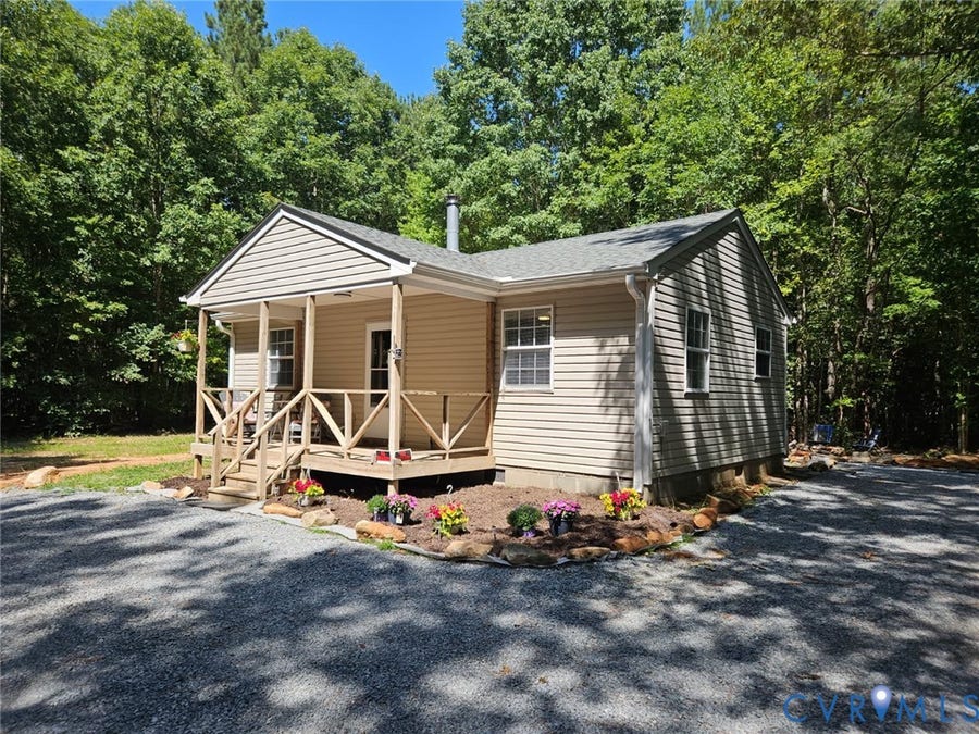 Property photo for 423 Western Drive, Lawrenceville, VA