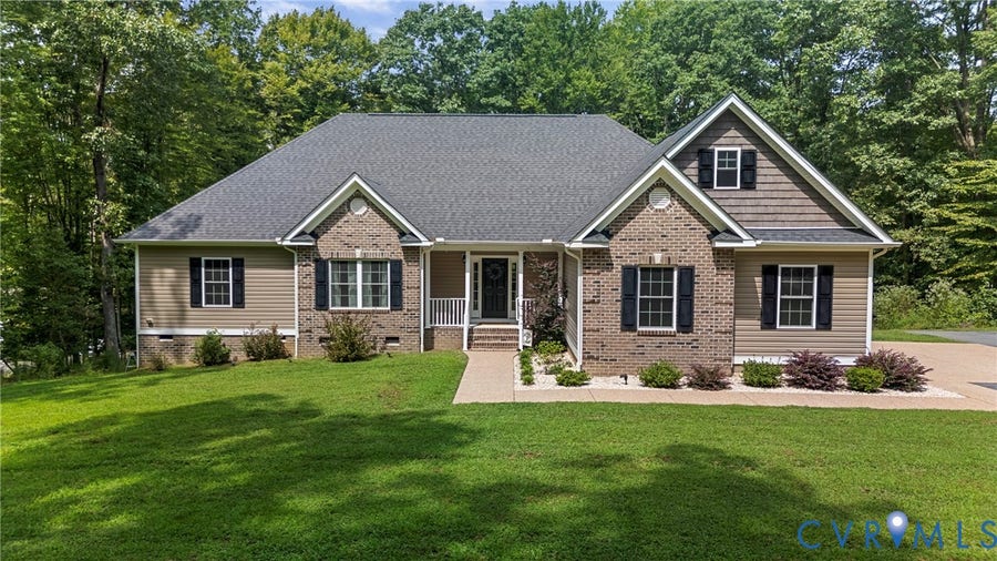 Property photo for 758 Mariners Woods Drive, Hartfield, VA