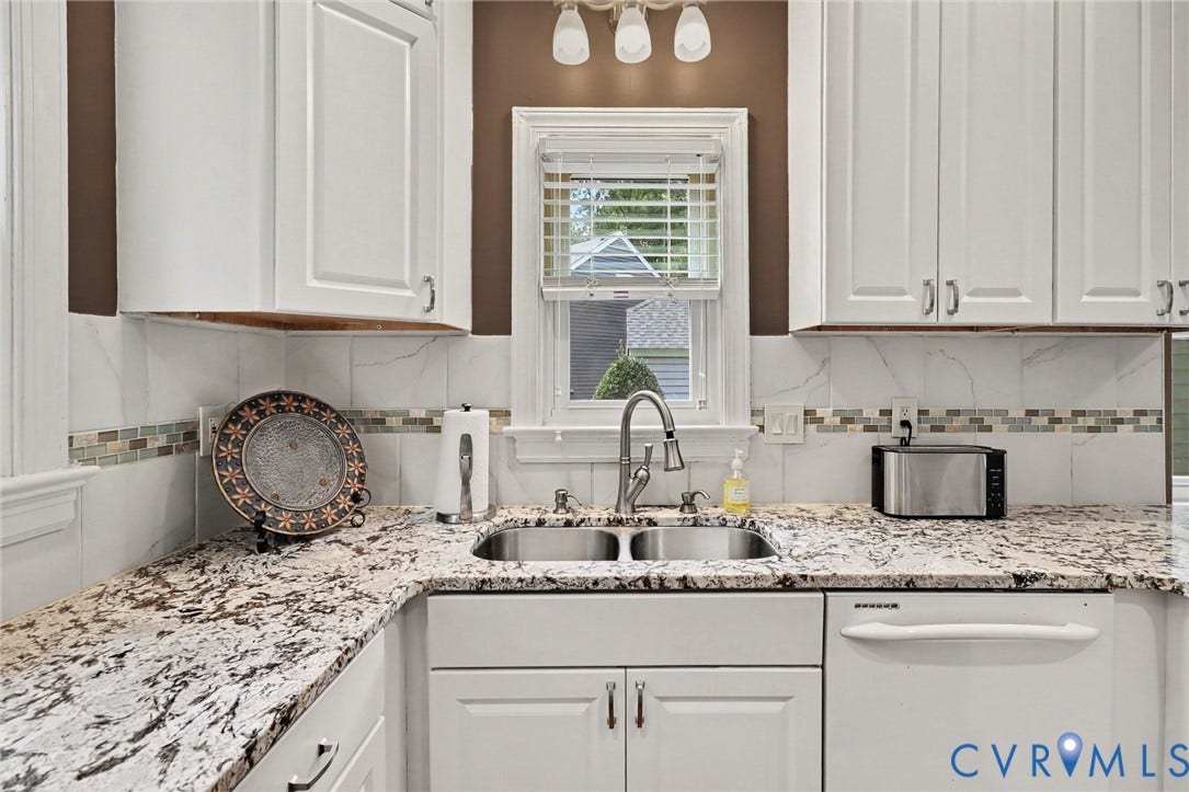 11816 Northglen Lane, Henrico, VA 23238 11816 Northglen Lane, Henrico, VA 23238