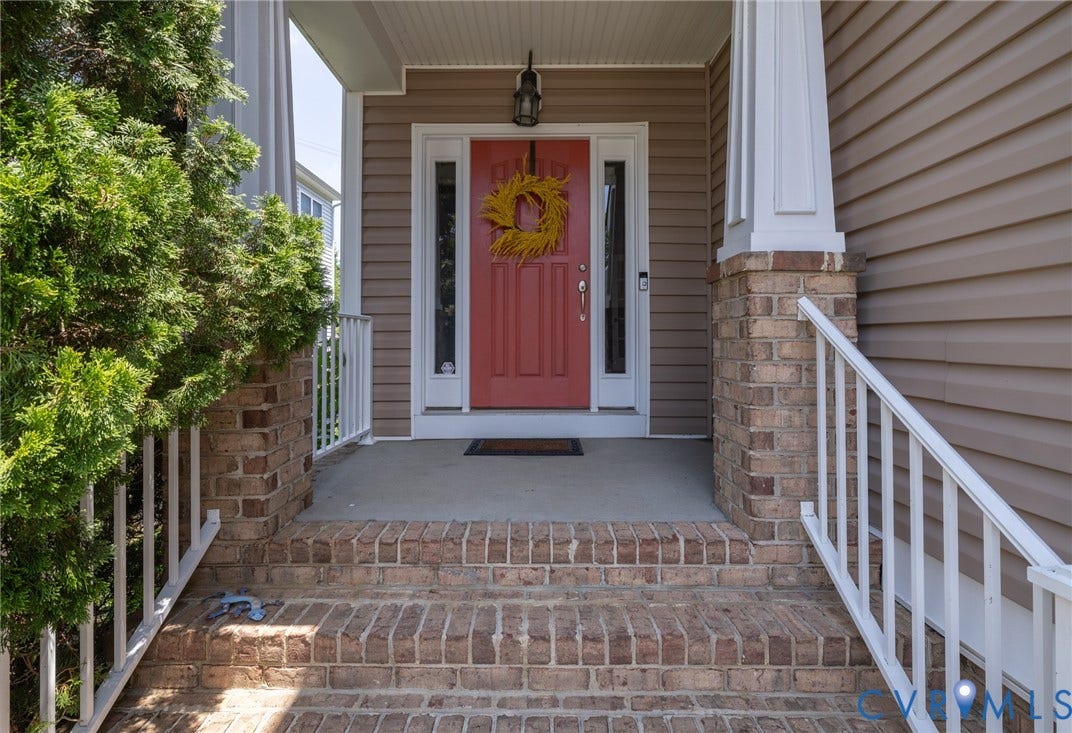 937 Gorham Court, Midlothian, VA 23114 Come on in!