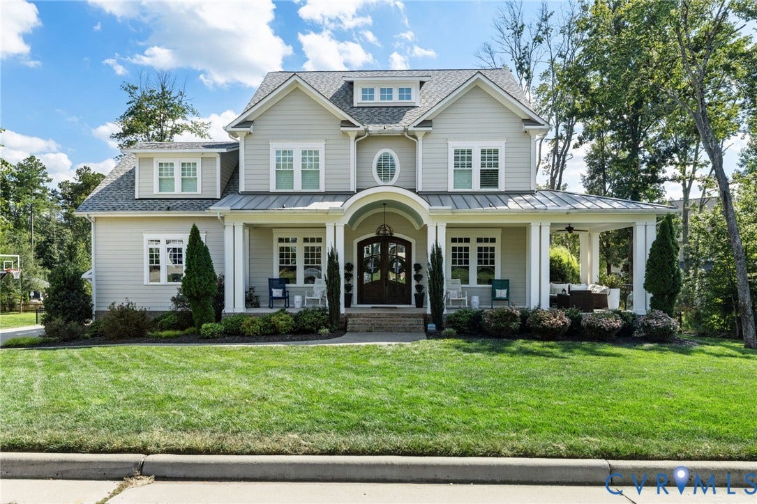 16206 Mitchells Mill Court, Midlothian, VA 23112 Sophisticated living, resort-style ease!