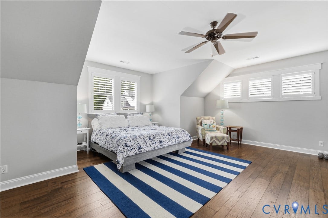 16206 Mitchells Mill Court, Midlothian, VA 23112 Spacious primary with hardwoods and abundant natural light.